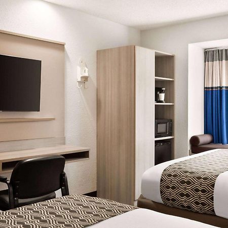 Microtel Inn & Suites By Wyndham Florence/Cincinnati Airpo Exterior foto