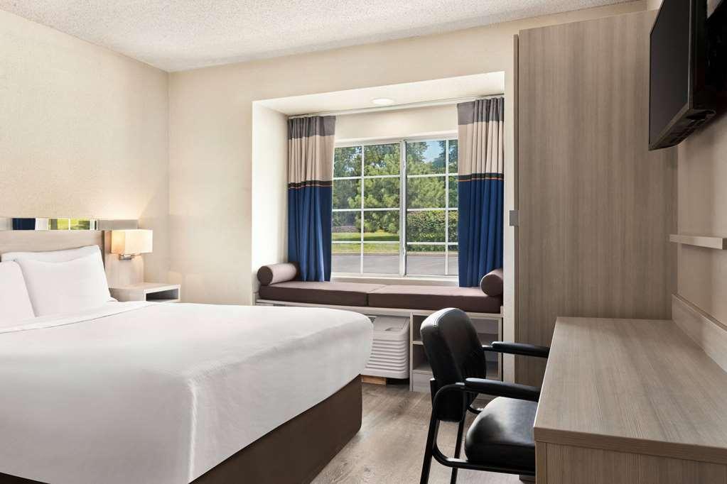 Microtel Inn & Suites By Wyndham Florence/Cincinnati Airpo Zimmer foto